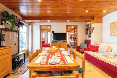 Image de Appartement 'Le Marmotton' avec vue sur les montagnes, terrasse partagée et Wi-Fi