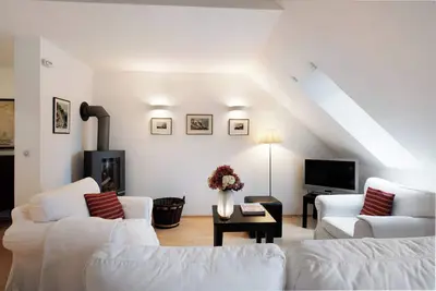 Image de Appartement \"Gut Rattelvitz - Galerie Ost\" avec vue sur la mer, terrasse privée et Wi-Fi