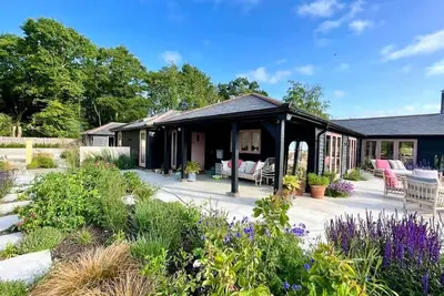 Luxury Countryside Haven for 10