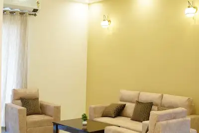 Image de Harmony Haven: Comfortable 3 Bhk Haven for All