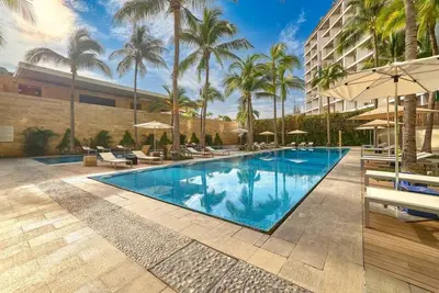 Image de Luxury 2br Condo in Marina - Pool - Zen Rooftop