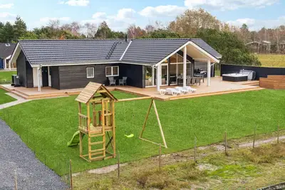Image de Maison confortable à Rødby avec WiFi