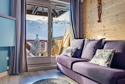 Image de Val Thorens : Appartement 4 pers rénové avec balcon, local à ski, au pied des pistes
