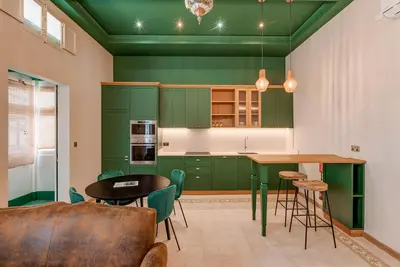 Image de 1br Luxury Apartment - Patio & Workspace