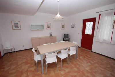 Image de Maison en terrasse avec piscine commune
