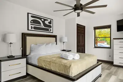Image de Stunning South Tampa home with an Impeccable design, and a prime location!