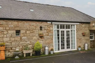 The Barn, pet friendly, character holiday cottage in Ponteland