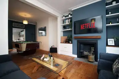 Image de Cohost Partners - Modern 2 Bedroom House