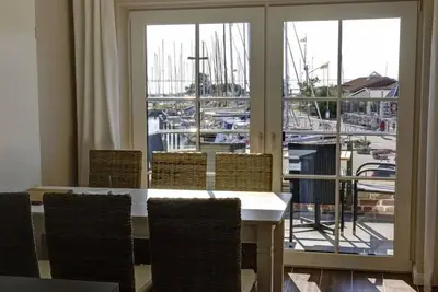 Image de Appartement-3-Salle de bain privée séparée-Vue sur la marina