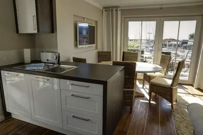 Image de Appartement-4-Salle de bain privée séparée-Vue sur la marina