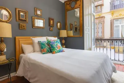 Image de Bel appartement avec vue sur la rue historique et l'église de San Juan