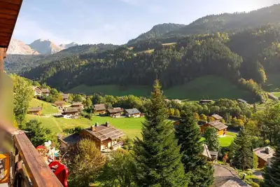 Image de Appartement Chaleureux avec Vue Magnifique