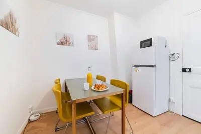 Image de Appartement Calme Montmartre - Paris 18 - 2p