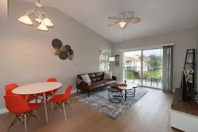 Image de Cozy Condo with Ensuite Baths