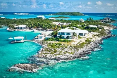 Image de New! Secluded private retreat with yoga studio, pool, private beach & much more!
