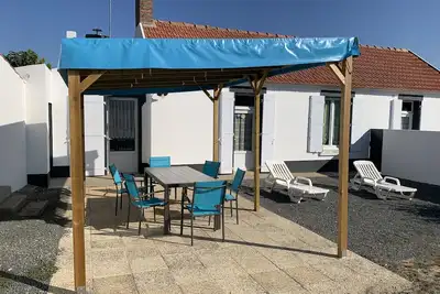 Image de maison de vacances chaleureuse Ă 10 mn de la plage et centre bourg Ă pieds! ! !