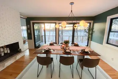 Image de Relaxing Lake Retreat