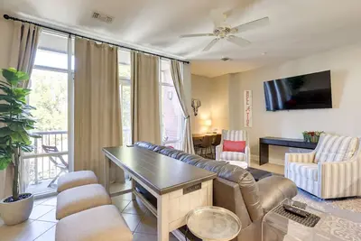 Image de Tuscaloosa Condo: Steps to Bryant-Denny Stadium!