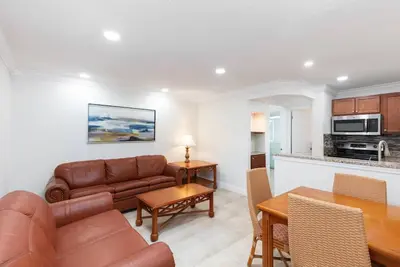 Image de Cozy One Bedroom Resort Condo Very close to Disney
