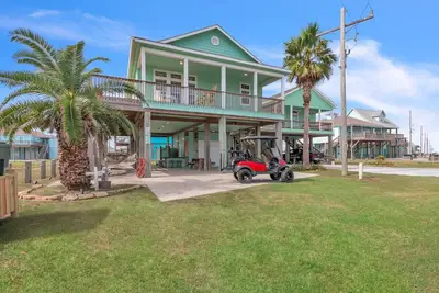 Image de Steps to beach~Hot Tubt~Beach Retreat