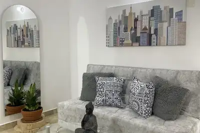 Image de Maravilloso Apartamento Recién Remodelado a 2 Minutos del Metro de Medellín