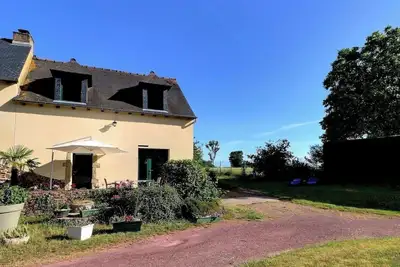 Image de Maison 'Gite Les Deux Pins De Trémel' avec piscine privée, terrasse privée et Wi-Fi