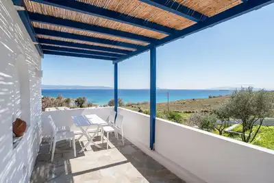 Image de Maison de Vacances 'Punda Beach Seaside Retreat' avec Vue sur la Mer, Wi-Fi et Climatisation