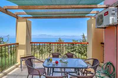 Image de Appartement \"Villa Calypso\" avec vue sur la mer, Wi-Fi et climatisation