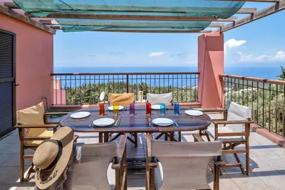 Appartement \"Villa Afrodite\" avec vue sur la mer, Wi-Fi et climatisation
