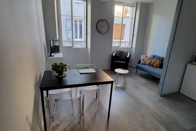 Image de Apt T2 centre historique de Bagnères de Bigorre toutes commodités à 3min à pied