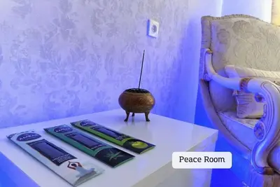 Image de Elegant Escape: Your Home in The Center of Kutaisi