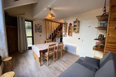 Image de Duplex rénové pour 6 pers avec loggia, proche pistes