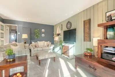 Image de A fabulous seaside retreat, ideal for couples, friends, or small families.