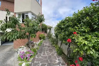 Image de Casa Chalet  con jardín privado ideal para grupos y familias.
