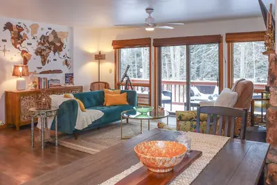 Image de Jewett's Gem: a comfortable, cozy, and stylish mountain getaway in the Catskills