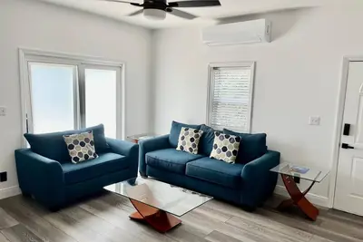Image de The Seagate-Coconut Cabana. Walking distance to The Best snorkeling on Grace Bay