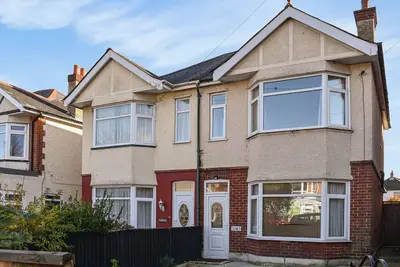 Image de 4 bedroom accommodation in Bournemouth