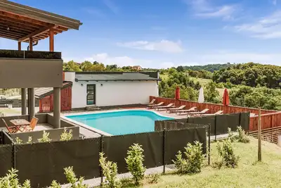 Image de Superbe maison à Grabrovnik avec sauna