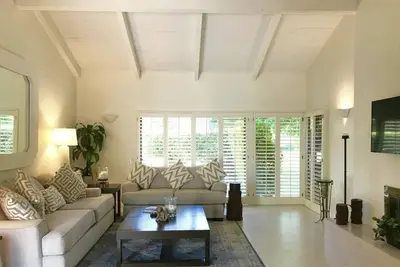Image de Secluded End Unit in Mountain Cove Indian Wells