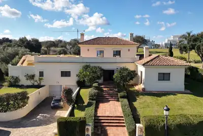 Image de Spacious 4 Bed Villa on Frontline of San Roque Golf Club Old Course