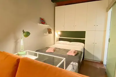 Image de Cozy studio with Ac and WiFi in delightful Barcelona