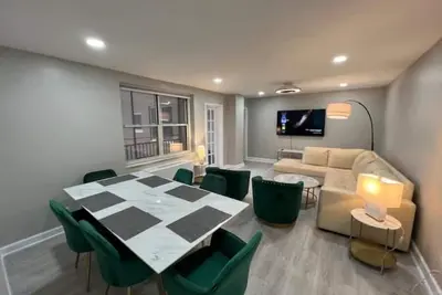 Image de 11g-2Br/2b Atl walk2Mart, Parking