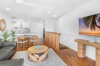 Image de 1/46 Manooka Drive - Rainbow Beach. Aircon. Ocean Views.