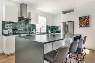 Image de Modern & Spacious #1 in East Austin Tx New Build & Near Downtown