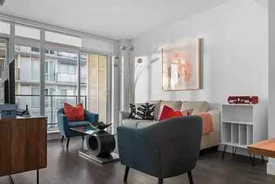 Image de Dt Views | Ac | Ug Parking | Walk to Saddledome