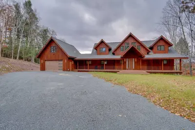 Image de Brand New Luxury Ski Cabin - 2 Mi to Windham Mtn!