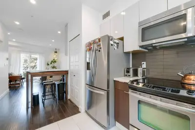 Image de Oceanside oasis + mountain view w/ private rooftop