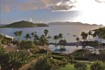 Image de Beachfront Luxury Condo at the Ritz Carlton Club! !