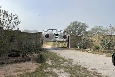 Image de See Texas Solar Eclipse at Texas Ranch in Llano.