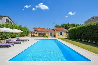 Image de Maison confortable à Porec avec WiFi